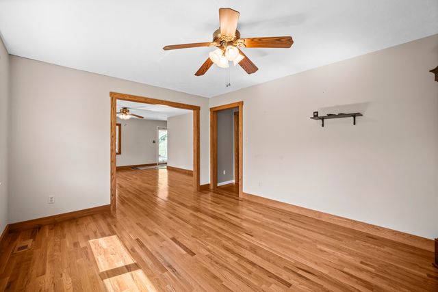 4459 5th Street Road, Huntington, WV 25701