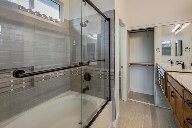 392 Creach Ct, Folsom, CA 95630