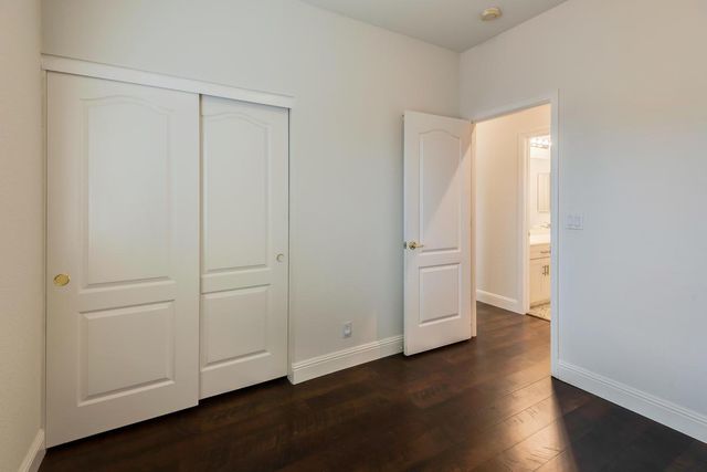 392 Creach Ct, Folsom, CA 95630