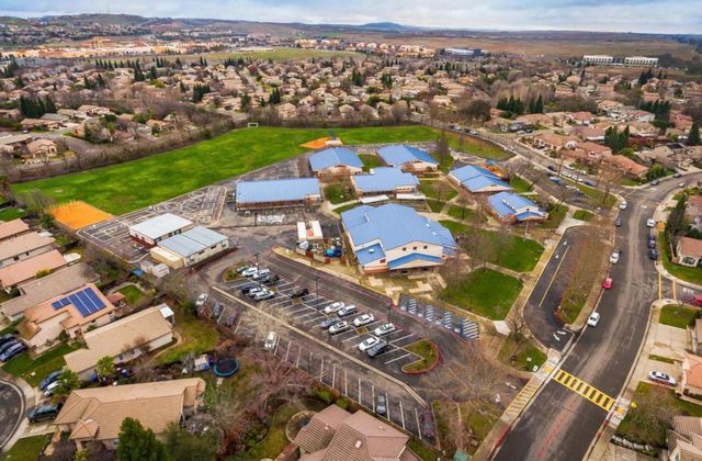 392 Creach Ct, Folsom, CA 95630