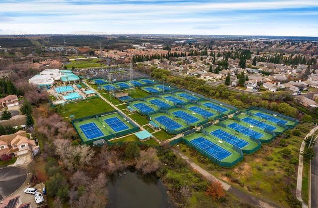 392 Creach Ct, Folsom, CA 95630