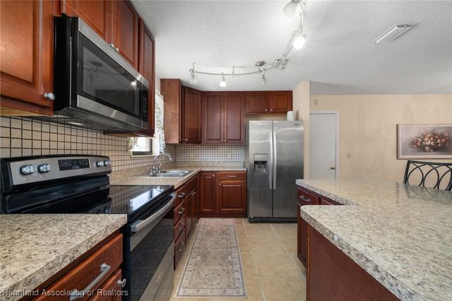 4432 Sebring Avenue, Sebring, FL 33875