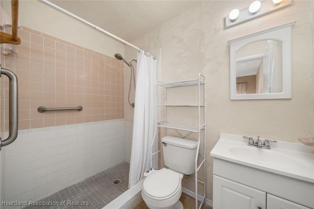 4432 Sebring Avenue, Sebring, FL 33875