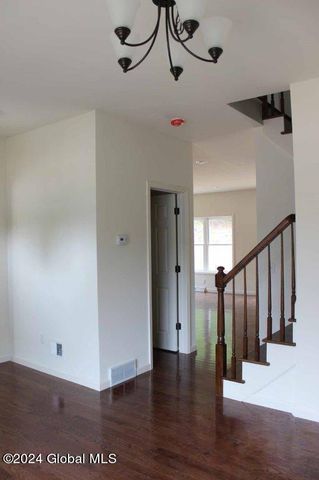 2 Sally Street, Halfmoon, NY 12118