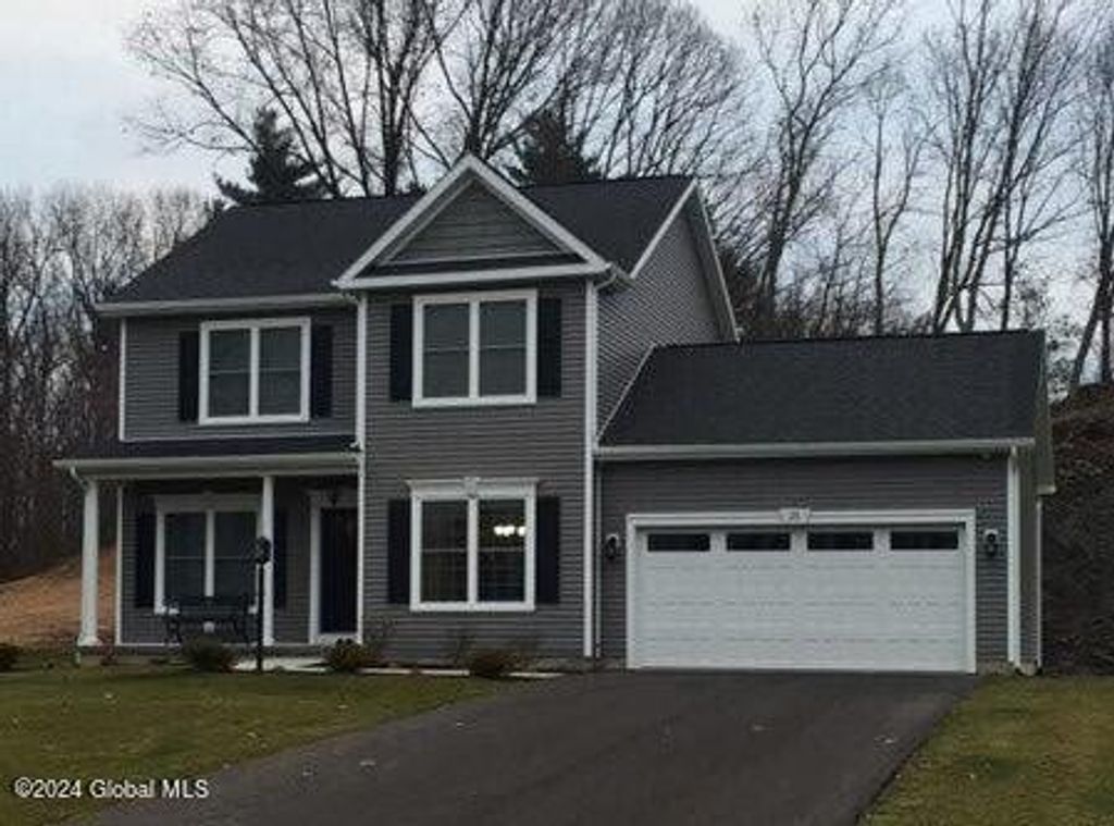 2 Sally Street, Halfmoon, NY 12118