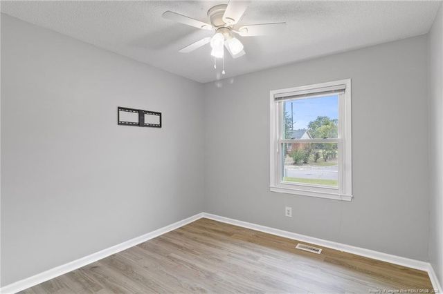 5889 Hunting Ridge Road, Hope Mills, NC 28348