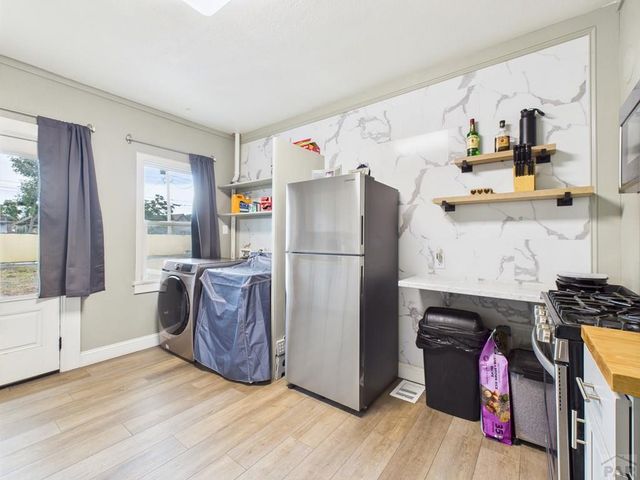 1012 E Abriendo Ave, Pueblo, CO 81004