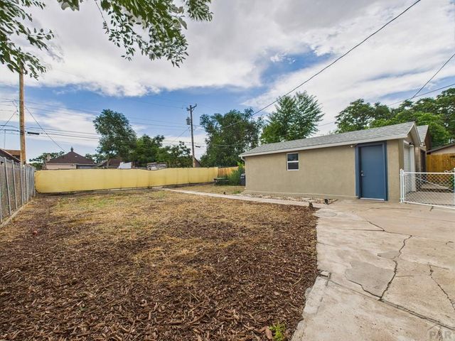 1012 E Abriendo Ave, Pueblo, CO 81004