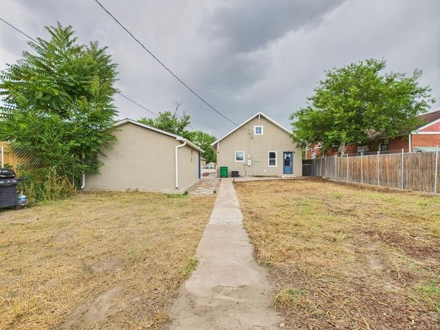 1012 E Abriendo Ave, Pueblo, CO 81004