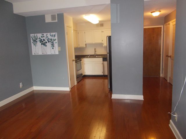 109 N Main St Apt 1207, Memphis, TN 38103