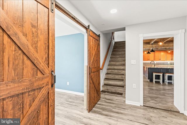 1025 GEBHART RD, Windsor, PA 17366