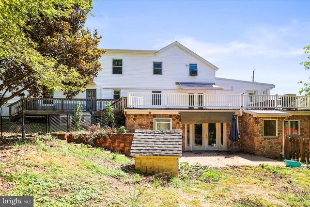 1025 GEBHART RD, Windsor, PA 17366