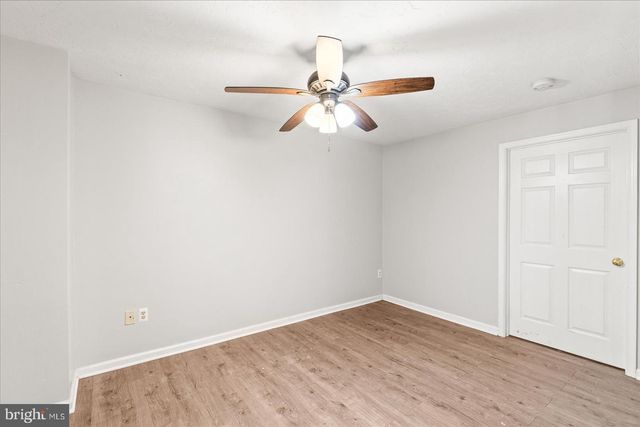 1025 GEBHART RD, Windsor, PA 17366