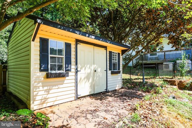 1025 GEBHART RD, Windsor, PA 17366