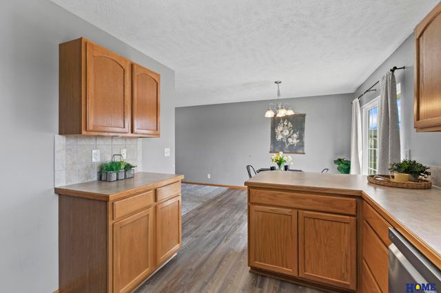 455 Graham Park Drive, Seward, NE 68434