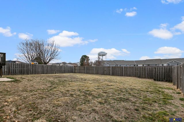 455 Graham Park Drive, Seward, NE 68434