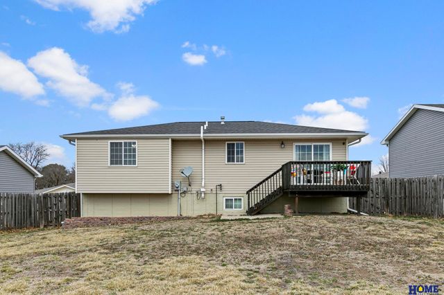 455 Graham Park Drive, Seward, NE 68434