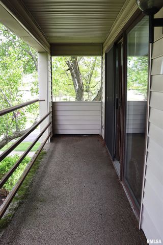 2601 W Willowlake Dr Apt 19, Peoria, IL 61614