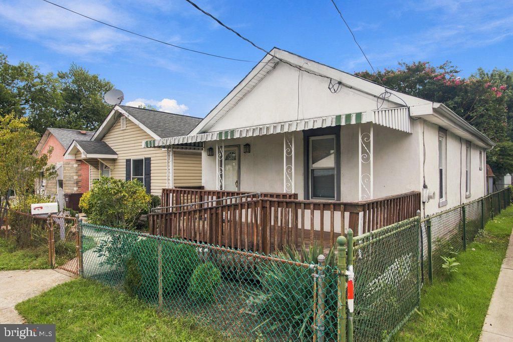 706 PALMER ST, Riverside, NJ 08075 — photo 4