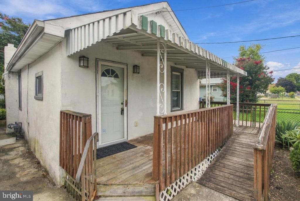 706 PALMER ST, Riverside, NJ 08075 — photo 5