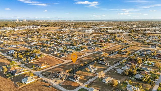 1523 NE 19 Ave, Cape Coral, FL 33909