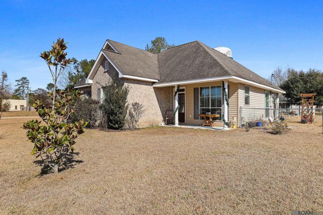 42238 Pumpkin Center Rd, Hammond, LA 70401
