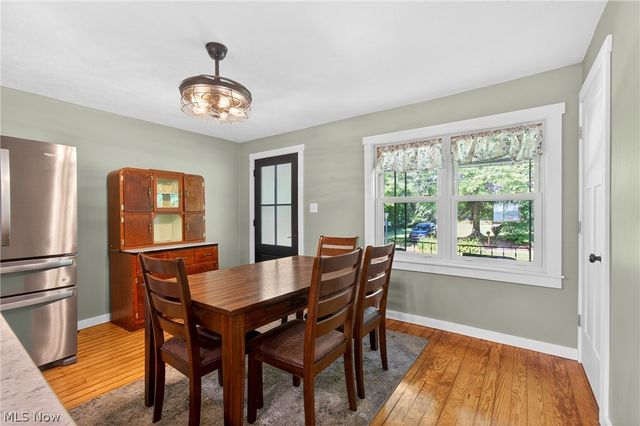 2480 Deerford Avenue SW, Massillon, OH 44647
