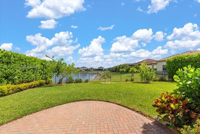 4881 S Iron Horse Way, Ave Maria, FL 34142