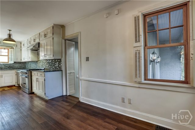 23 E 65th Street, Savannah, GA 31405