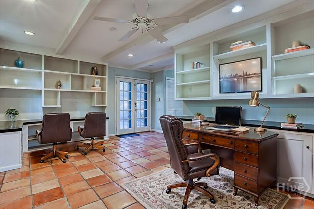 23 E 65th Street, Savannah, GA 31405