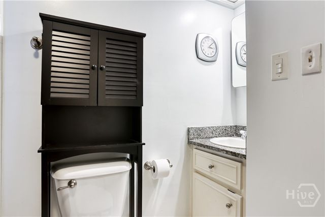 23 E 65th Street, Savannah, GA 31405