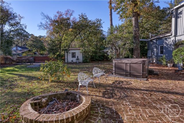 23 E 65th Street, Savannah, GA 31405