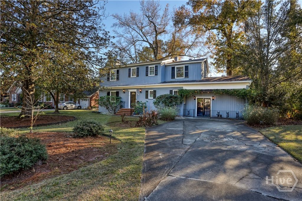 23 E 65th Street, Savannah, GA 31405