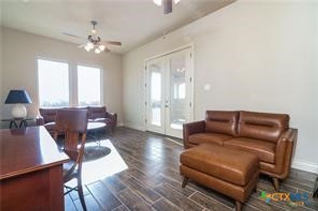 224 Mystic Shores Blvd, Spring Branch, TX 78070