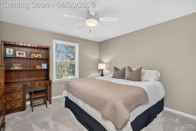 1113 Miners Run Road, Rochester, MI 48306