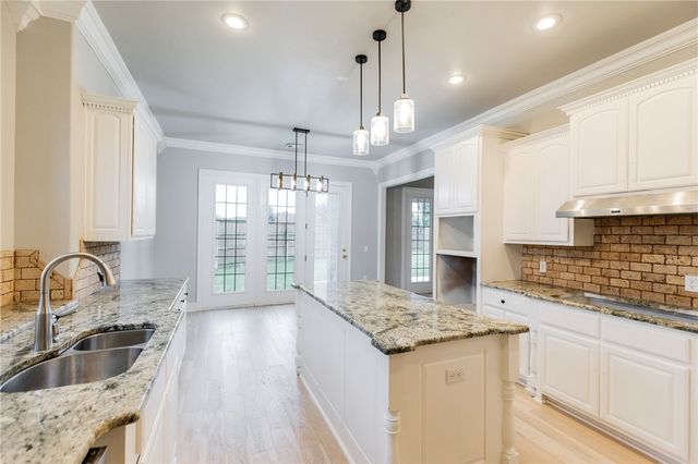5216 Sloan Circle, Rogers, AR 72758