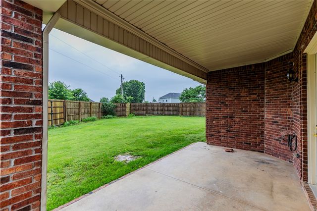 5216 Sloan Circle, Rogers, AR 72758