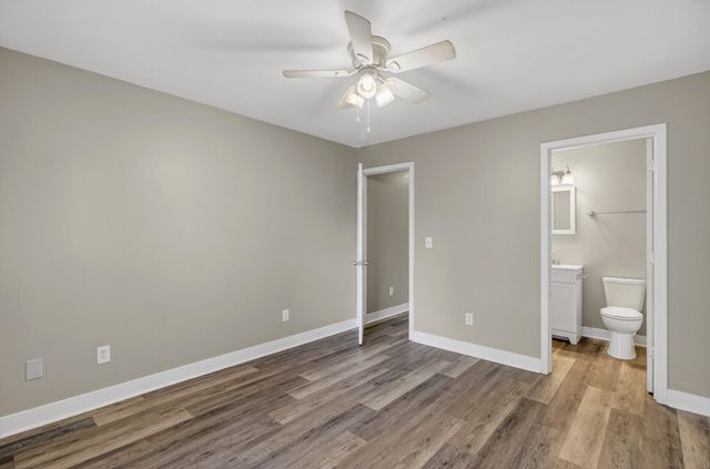 2011 Coldspring Drive Unit 1001, North Charleston, SC 29406
