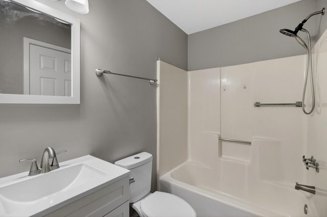 2011 Coldspring Drive Unit 1001, North Charleston, SC 29406