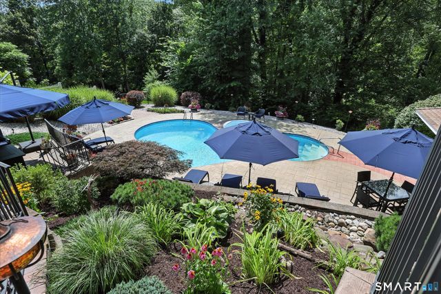 103 Glenbrook Drive, Cheshire, CT 06410