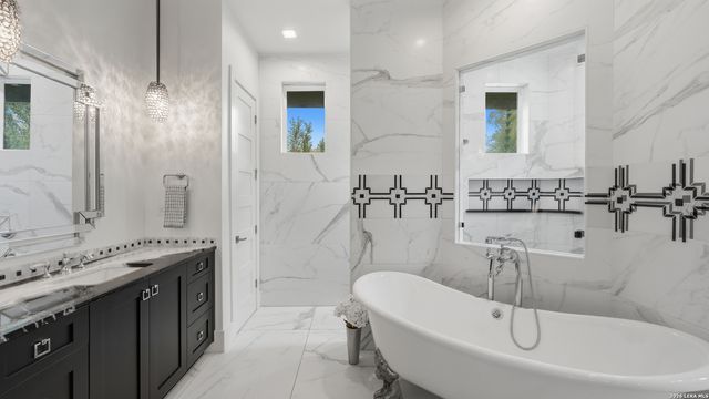 1534 Circolare, New Braunfels, TX 78132