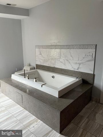 1533 W LOMBARD ST, Baltimore, MD 21223