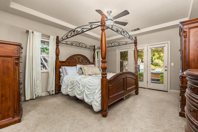 18810 Pyrite Ct, Penn Valley, CA 95946
