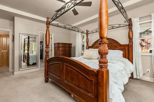 18810 Pyrite Ct, Penn Valley, CA 95946