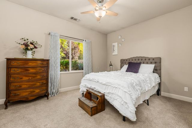 18810 Pyrite Ct, Penn Valley, CA 95946