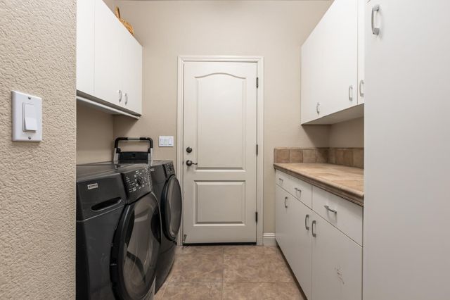 18810 Pyrite Ct, Penn Valley, CA 95946