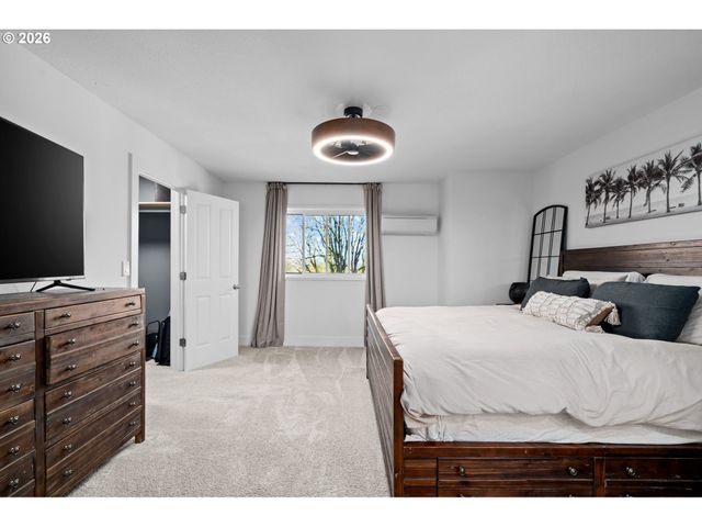 12332 Sw 57TH Ave, Portland, OR 97219