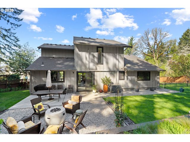 12332 Sw 57TH Ave, Portland, OR 97219