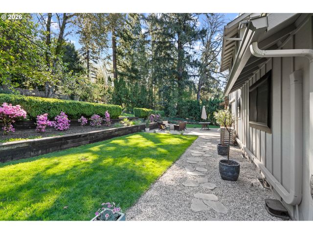 12332 Sw 57TH Ave, Portland, OR 97219