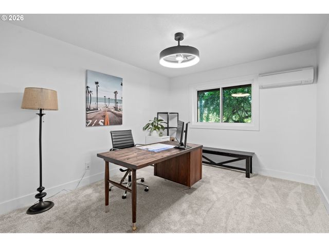 12332 Sw 57TH Ave, Portland, OR 97219